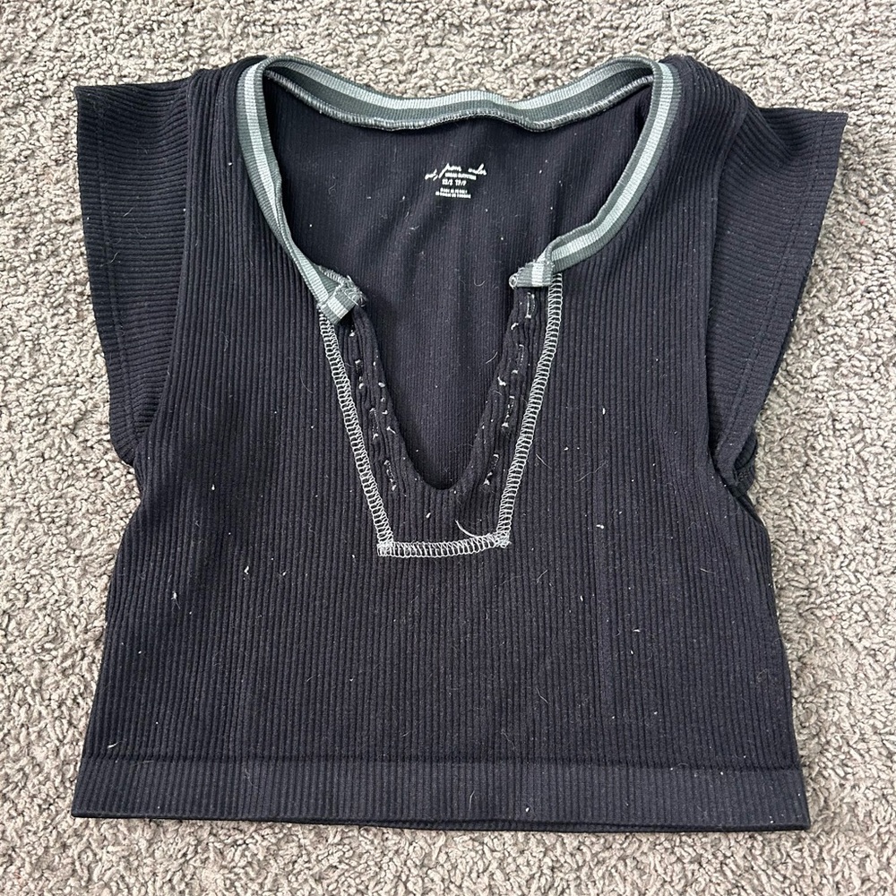 Urban Outfitters go for gold top